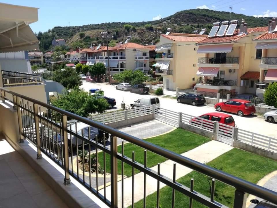 Myrsini's Sea View Daire Néa Péramos