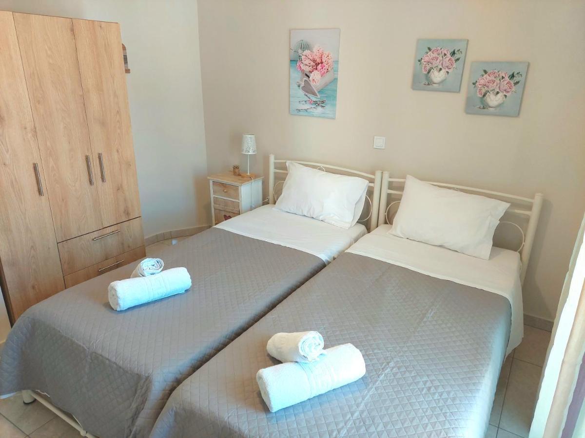 Myrsini's Sea View Apartment