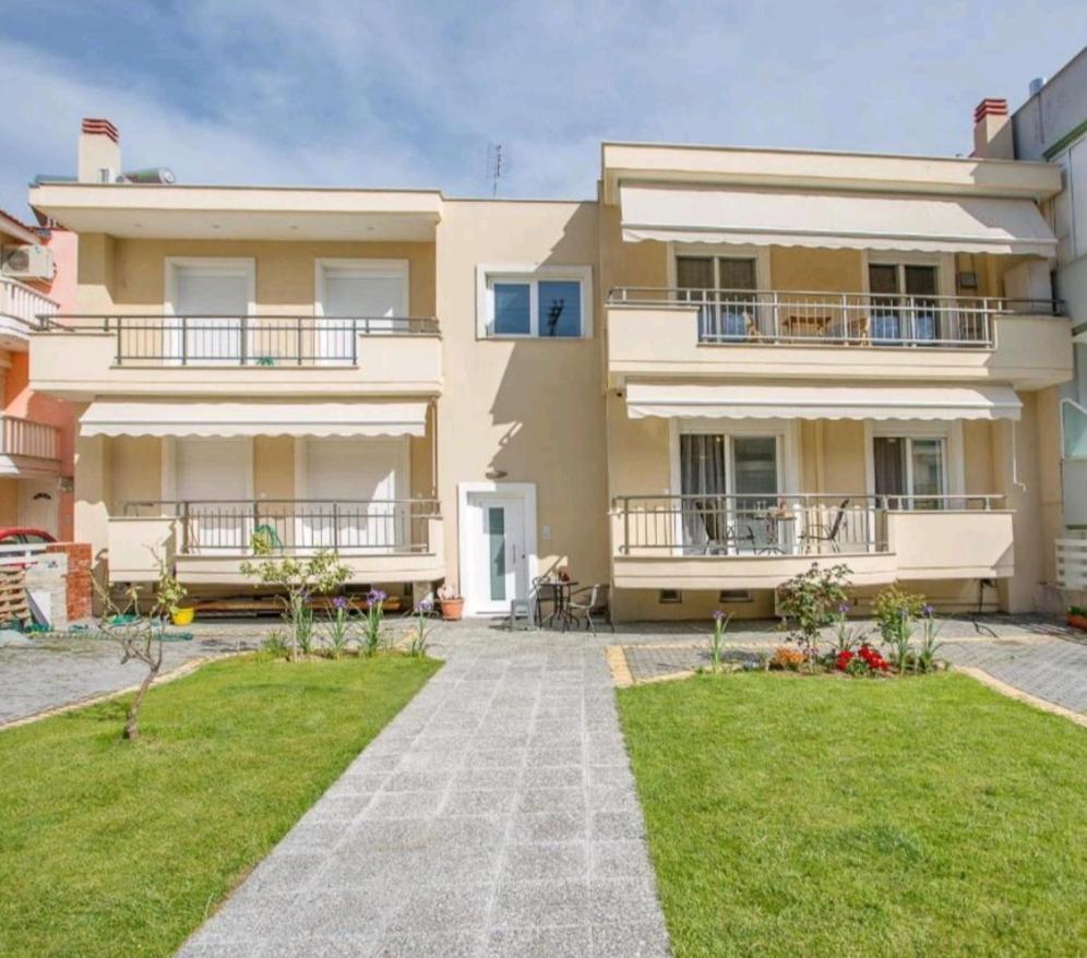Myrsini's Sea View Apartment Néa Péramos